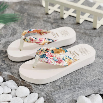 Summer flip flops for women, bohemian silk and satin strap, casual lame heel, beach women's slippers, ethnic style slippers