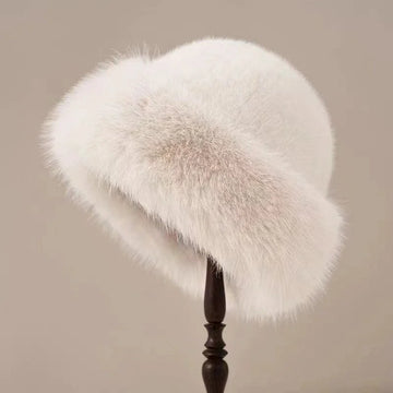 Winter Women's New Thickened Warm Fashion Simple Fisherman Hat Ladies Mongolian Hat