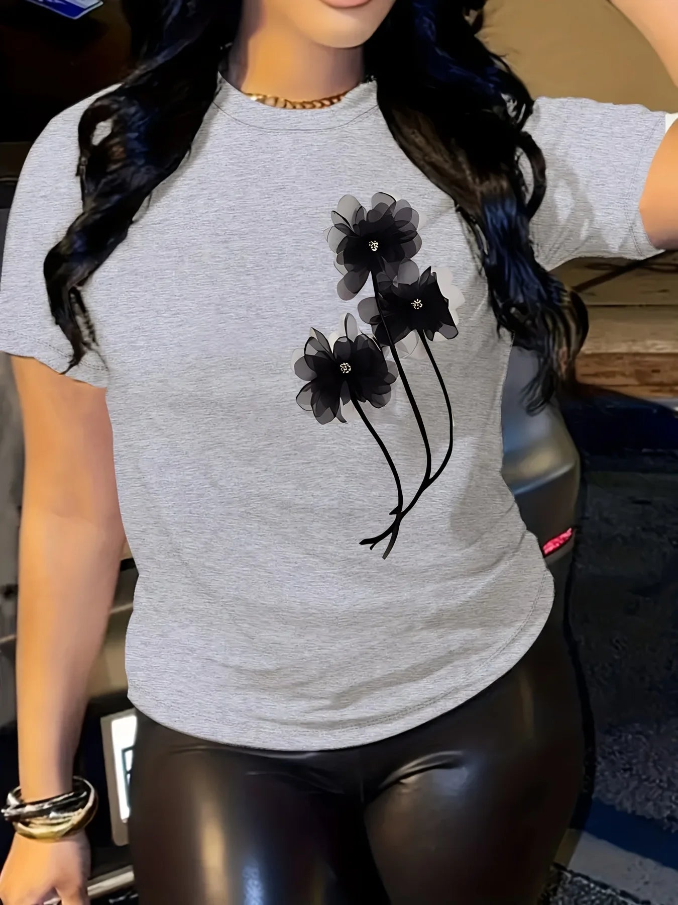 Women's Casual T-Shirt - Black Floral Print Short Sleeve Crew Neck Top Lightweight Breathable Fabric Ladies T Shirts - OneLoveCanada