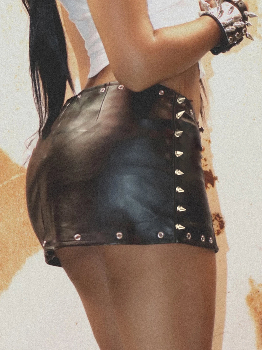 IAMSURE Dark Sexy Slim Rivet Bodycon Skirt Gothic Low-Waisted Super Mini Skirts Women 2024 Summer Fashion Streetwear Ladies