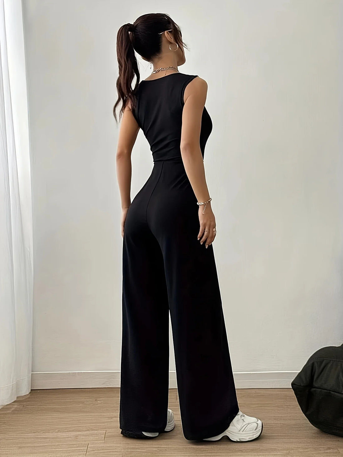 Women's solid color sleeveless simple casual sports square neck jumpsuit women's daily casual jumpsuit