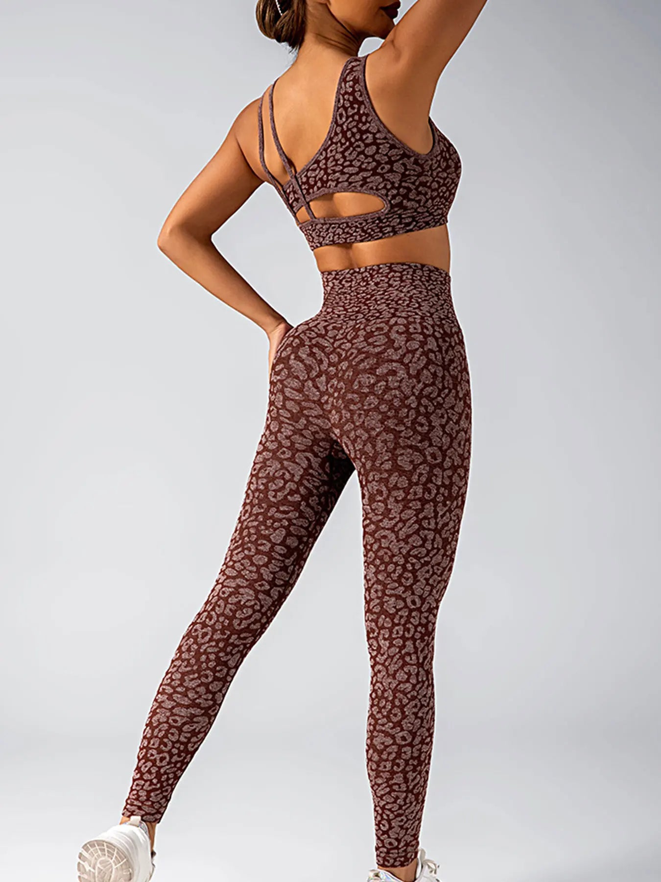 The women's leopard print high waisted yoga set is an ideal choice for fitness enthusiasts and daily wear - OneLoveCanada