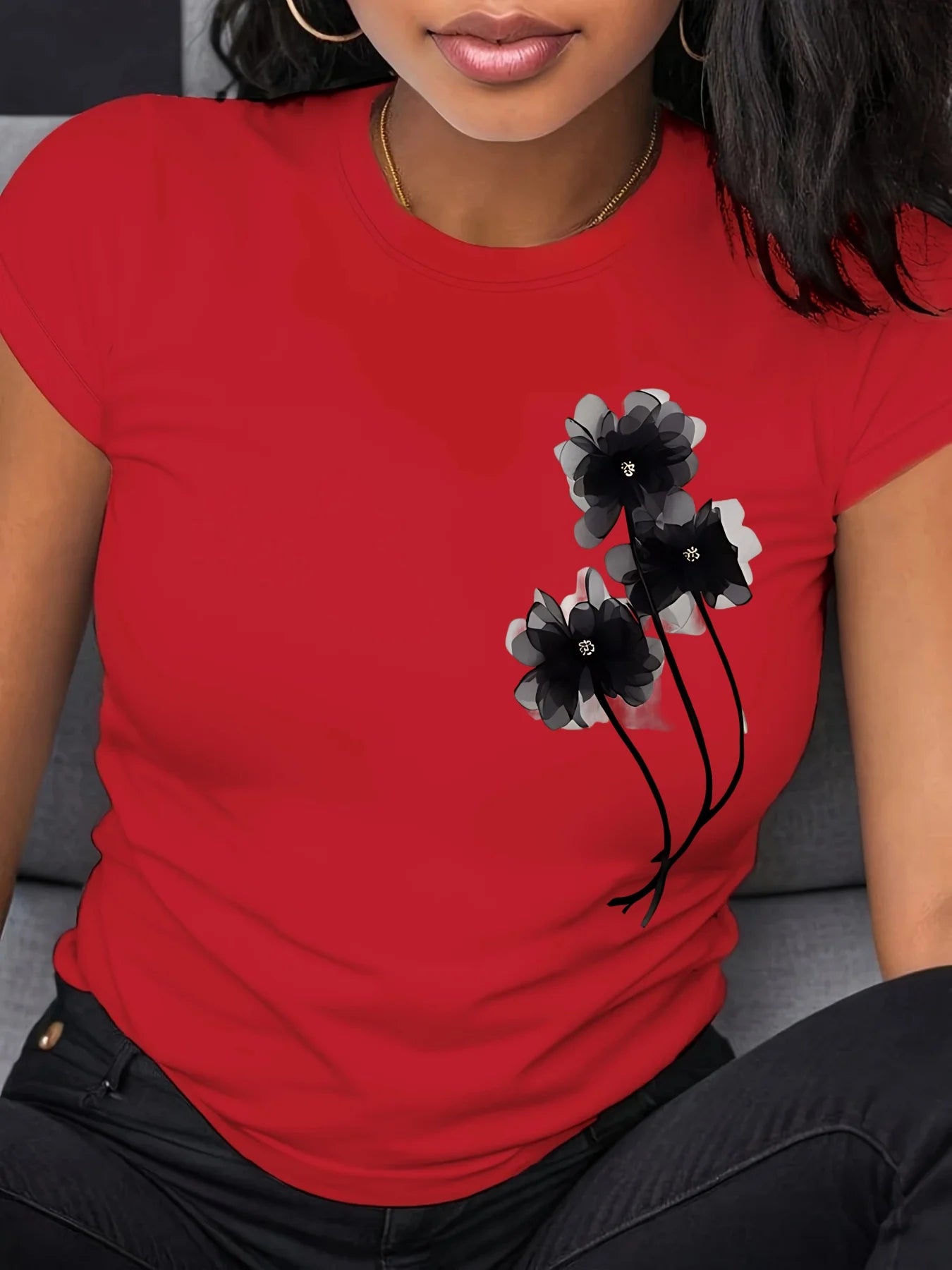 Women's Casual T-Shirt - Black Floral Print Short Sleeve Crew Neck Top Lightweight Breathable Fabric Ladies T Shirts - OneLoveCanada