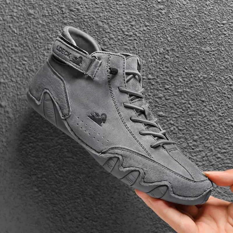 Men's Boots Waterproof Trendy High-quality Design High Top Sports Shoes Wear Resistant Comfortable Soft Soled Motorcycle Shoes